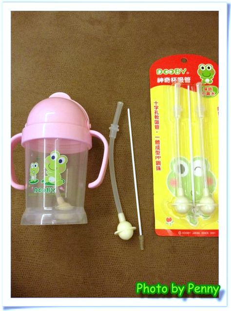 [開箱]育兒好物-大眼蛙神奇喝水杯 4
