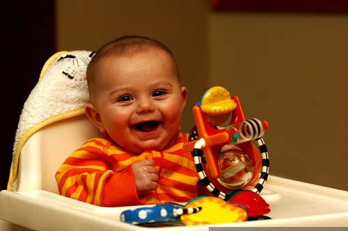 定期幫寶寶玩具消毒，避免慢性中毒上身 1