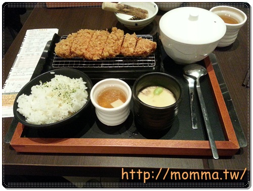 [食記]品田牧場-中壢家樂福中原店-CP值超高炸豬排 7