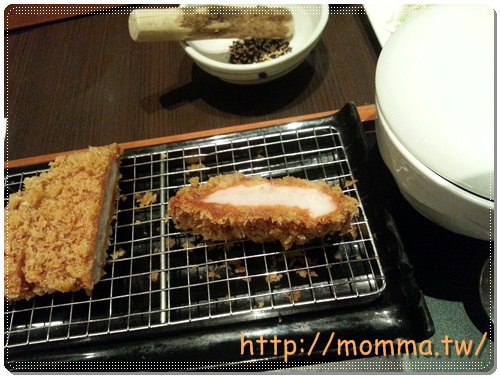 [食記]品田牧場-中壢家樂福中原店-CP值超高炸豬排 8