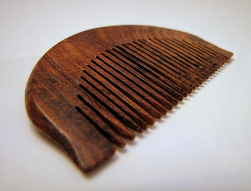 產後嚴重掉髮的原因及治療