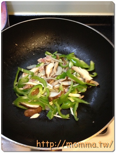 [P家廚房]什錦炒飯+紫菜蛋花湯 3