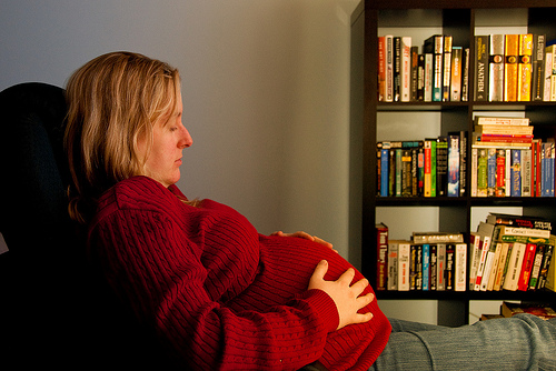 孕婦熬夜會怎樣？會影響寶寶嗎？