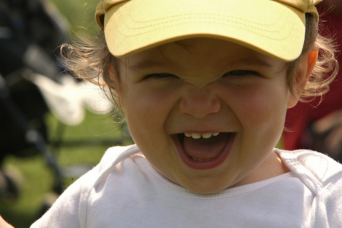 寶寶鼻子塌，捏鼻子有沒有用？