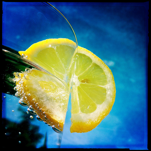 孕婦可以喝檸檬汁嗎？檸檬水的好處及功效