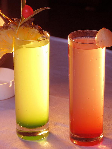 飲料愈喝愈渴？喝飲料的壞處與夏日解渴飲品