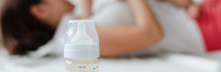 寶寶吐奶原因及處理