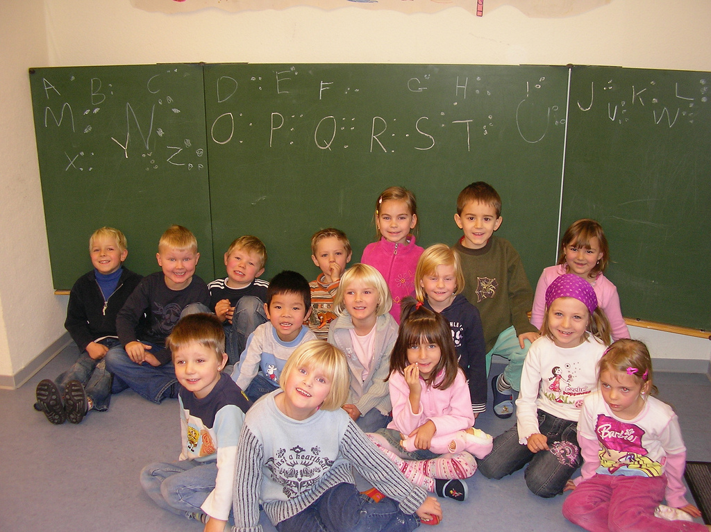 幼稚園學費補助2015