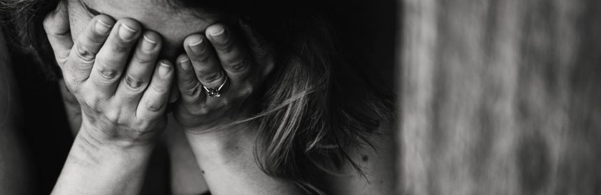 產後憂鬱症症狀 自我檢測方式