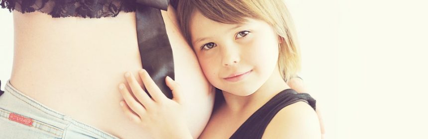 懷孕初期肚子痛正常嗎?